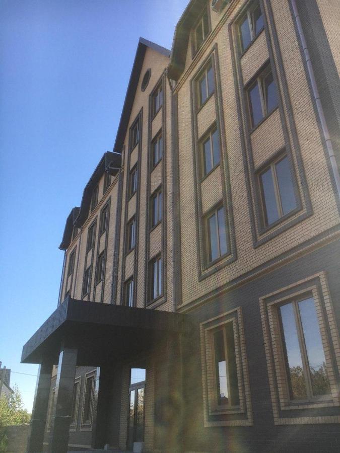 Academic St. Apartment Charkov Buitenkant foto